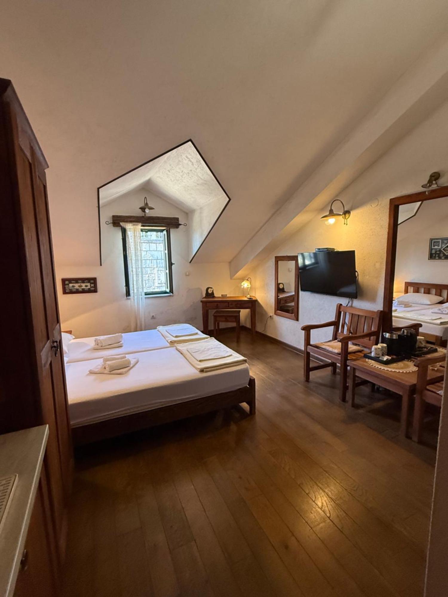 Skver Studio Apartments Herceg Novi Zewnętrze zdjęcie